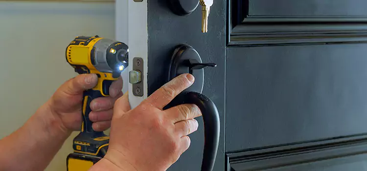 Locksmith Emergency Service Kenmore