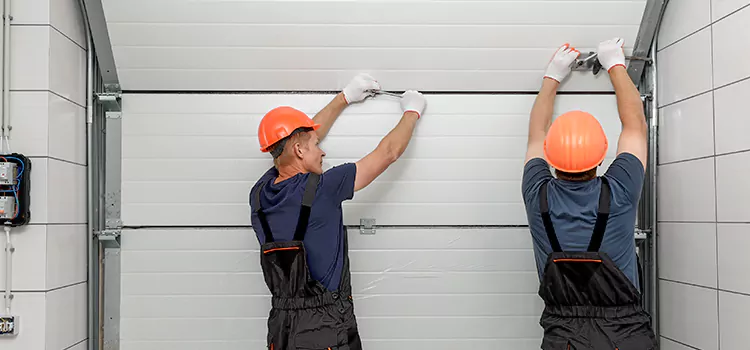 Choose Us for Your Garage Door Needs in Kenmore