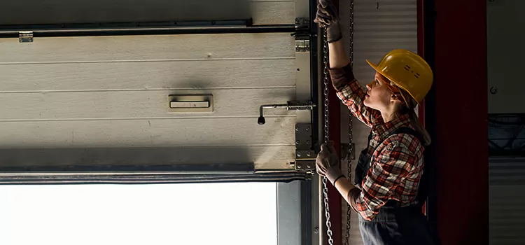 Addressing Common Garage Door Stoppage Issues in Kenmore, WA